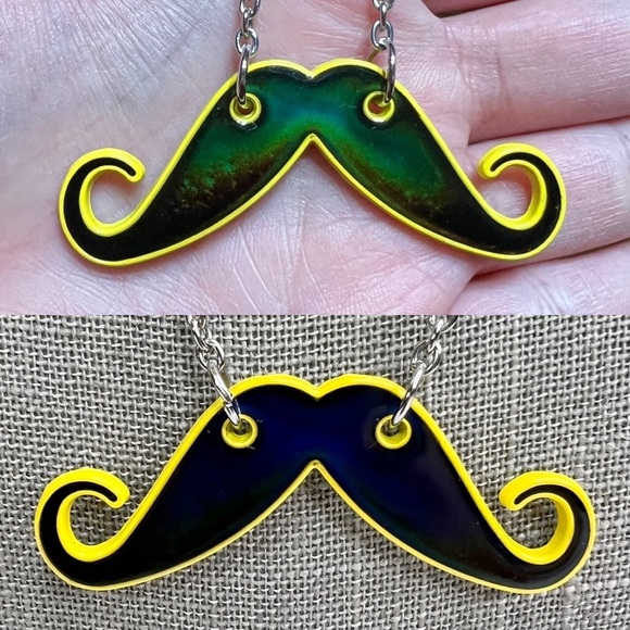 Color Mood Changing Handlebar Curly Mustache Chain Necklace - Picture 1 of 8